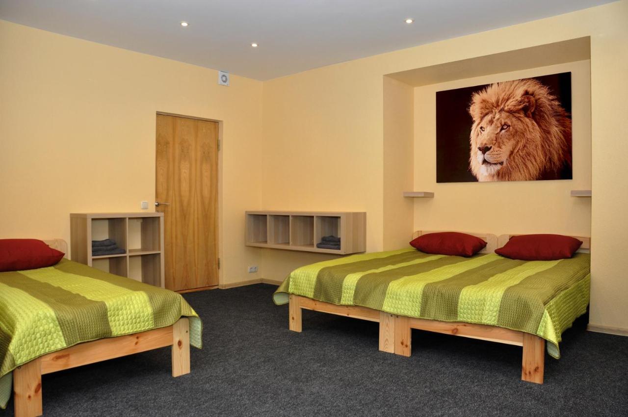 Riga City Center Quiet Apartment With Free Private Parking Exterior foto
